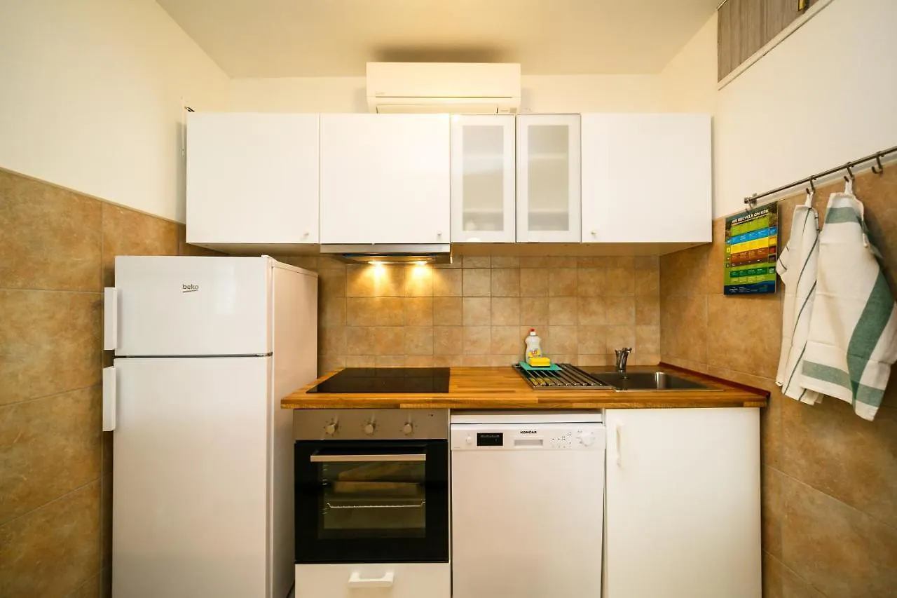 Apartment Zuza Krk Krk Town 0*,  Croatia