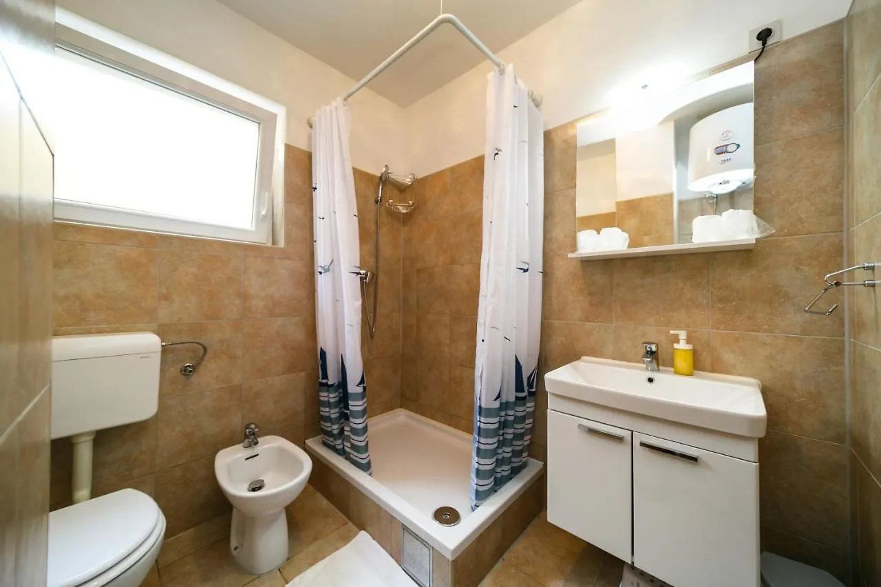 Apartment Zuza Krk Krk Town 0*,