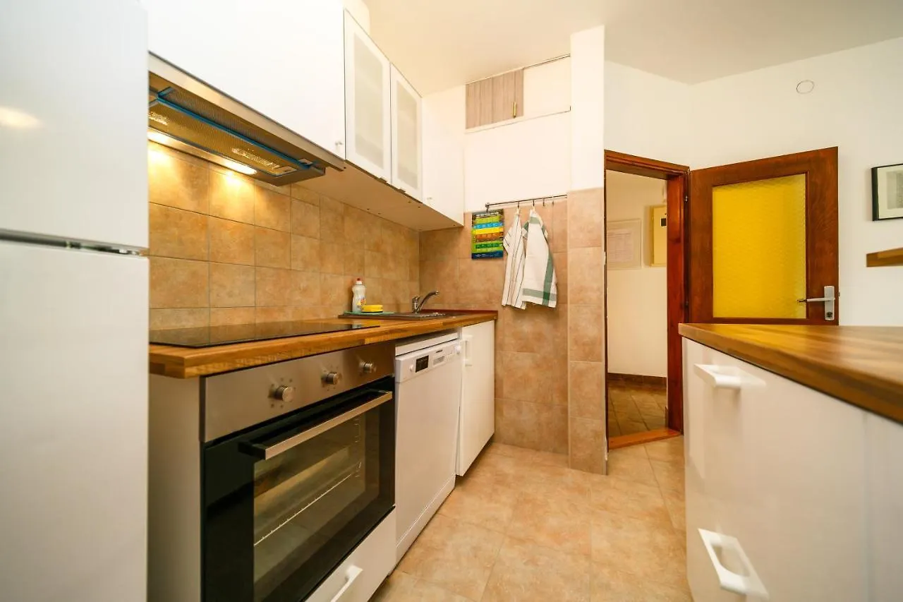 Apartment Zuza Krk Krk Town